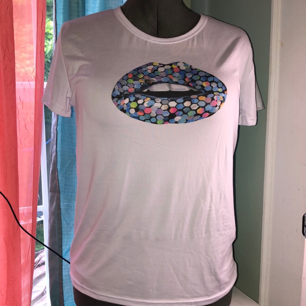 Women lips T-shirt multi- color